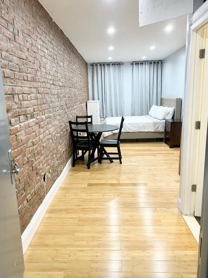 Studio Apartment #2 นิวยอร์ก ภายนอก รูปภาพ